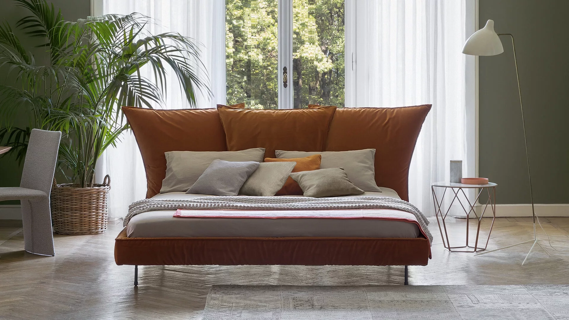 Double bed Bonaldo Madame C