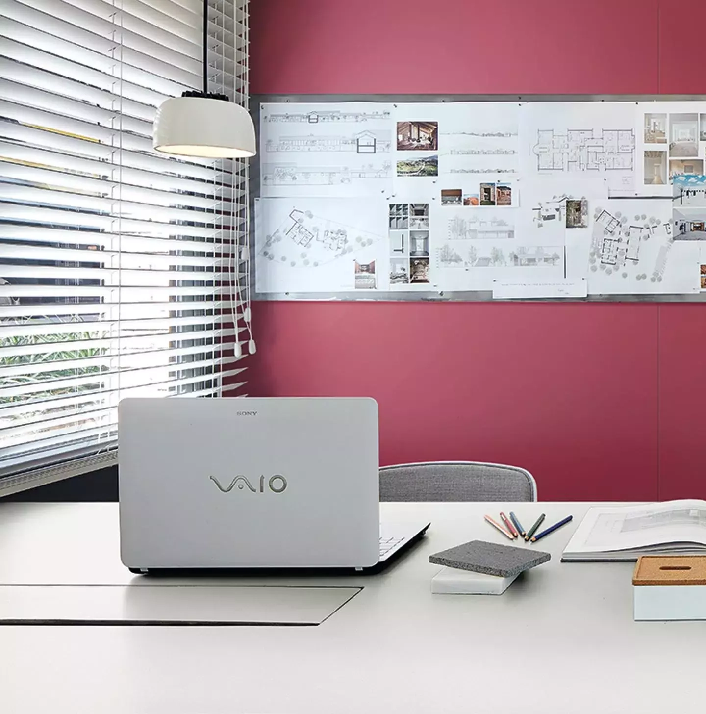 Floor Gres Buildtech 2.0 Fuchsia Glo 6Mm 120X120 R  766885