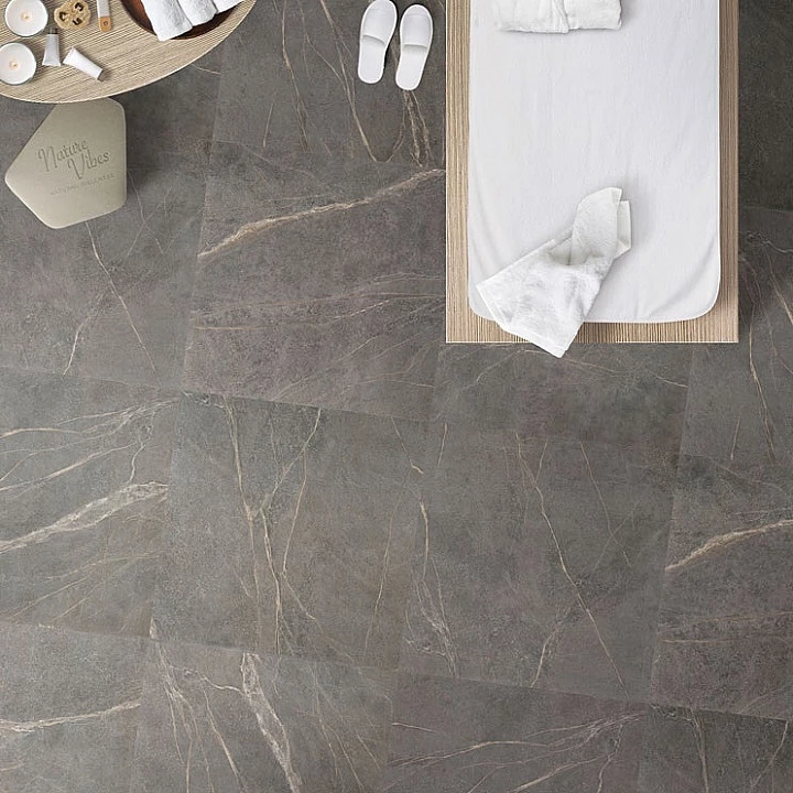 Cercom Soap Grey R11 Ret 60X60 1069878