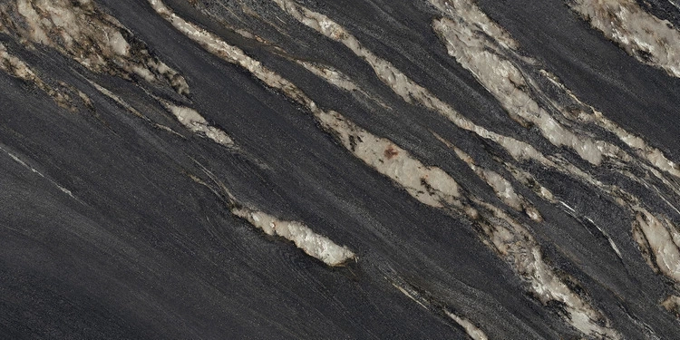 Iris Maxfine Kuroca Lucidato Sq. L737554MF6