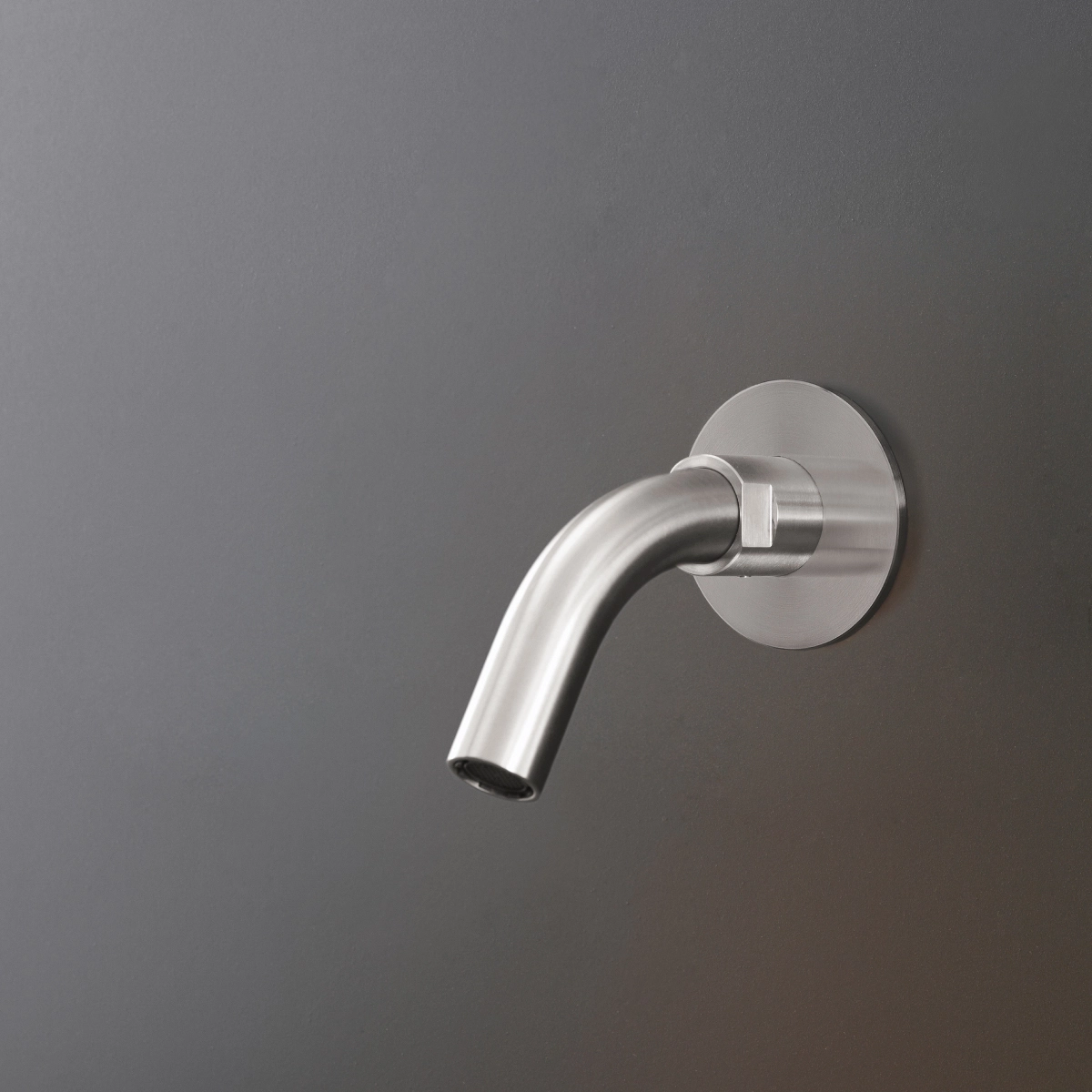 Bec verseur CEADESIGN NEU65