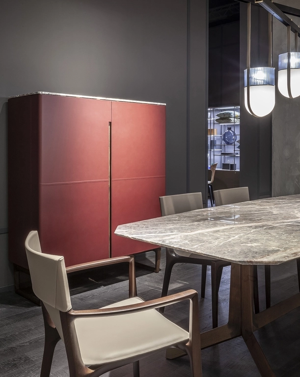 Fidelio Drinks Kabinett Poltrona Frau