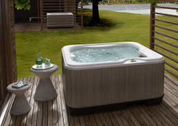 Bain Jacuzzi Lodge + S
