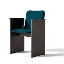 Fotel Cassina Flutz