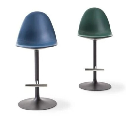 Hocker Cassina Caprice