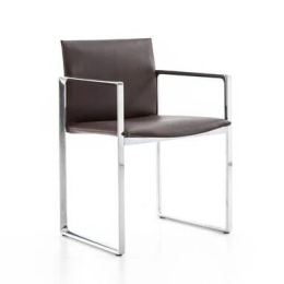 Krzesło Cassina Eve