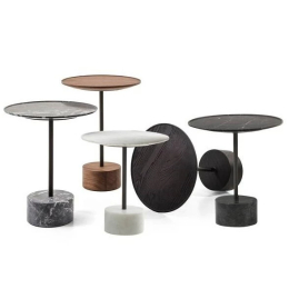 Niski stolik Cassina 9 Niski stolik