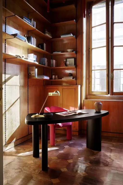 Tavolo Cassina Petit Bureau En Forme Libre