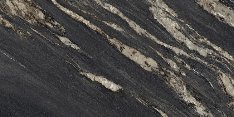 Iris Maxfine Kuroca Lucidato Sq. L737554MF6