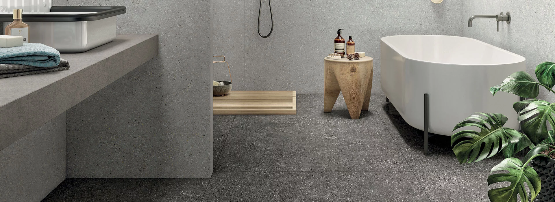 Iris Maxfine Silver Naturale Sq. P150344MF6