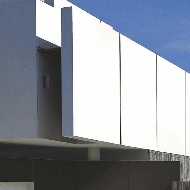 Iris Maxfine Titanium White Lucidato Sq. L175240MF6