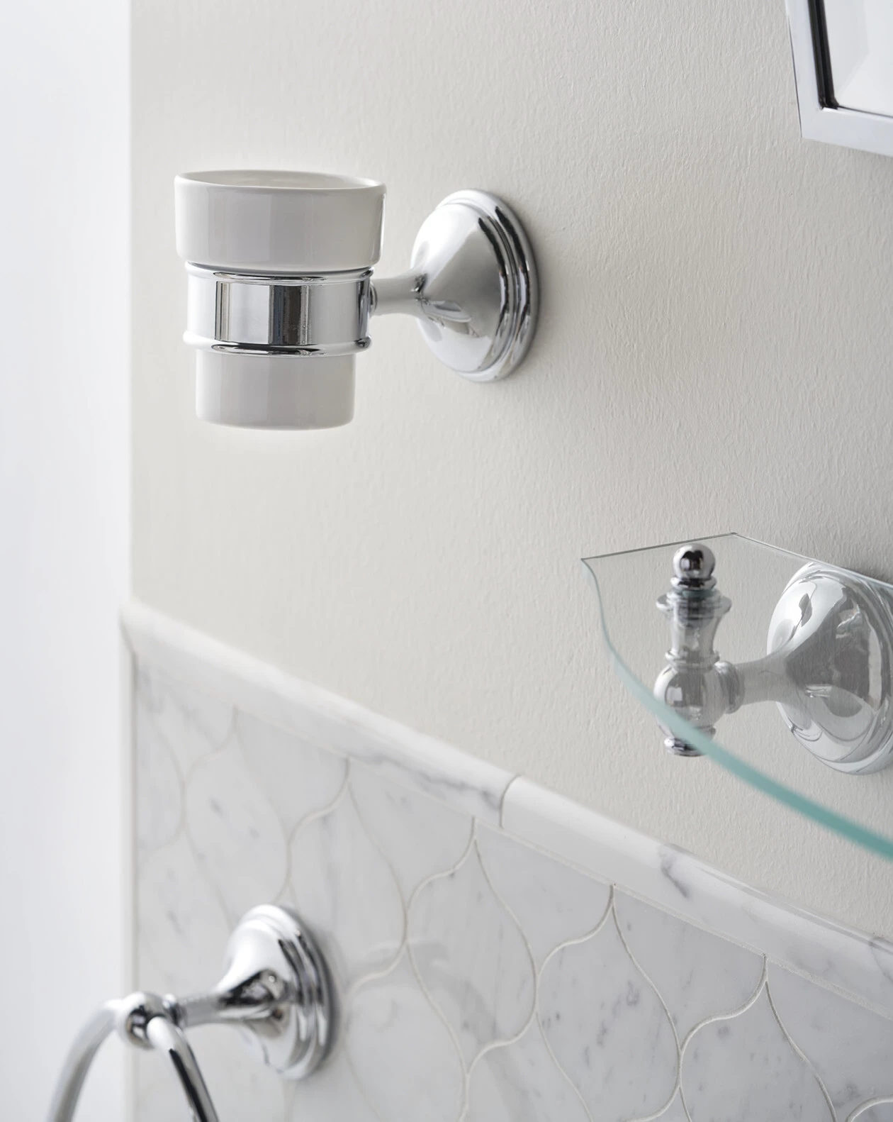 Uchwyt na szczoteczkę do zębów Devon&Devon KLS103