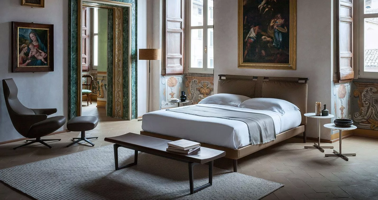 Bed Poltrona Frau Times