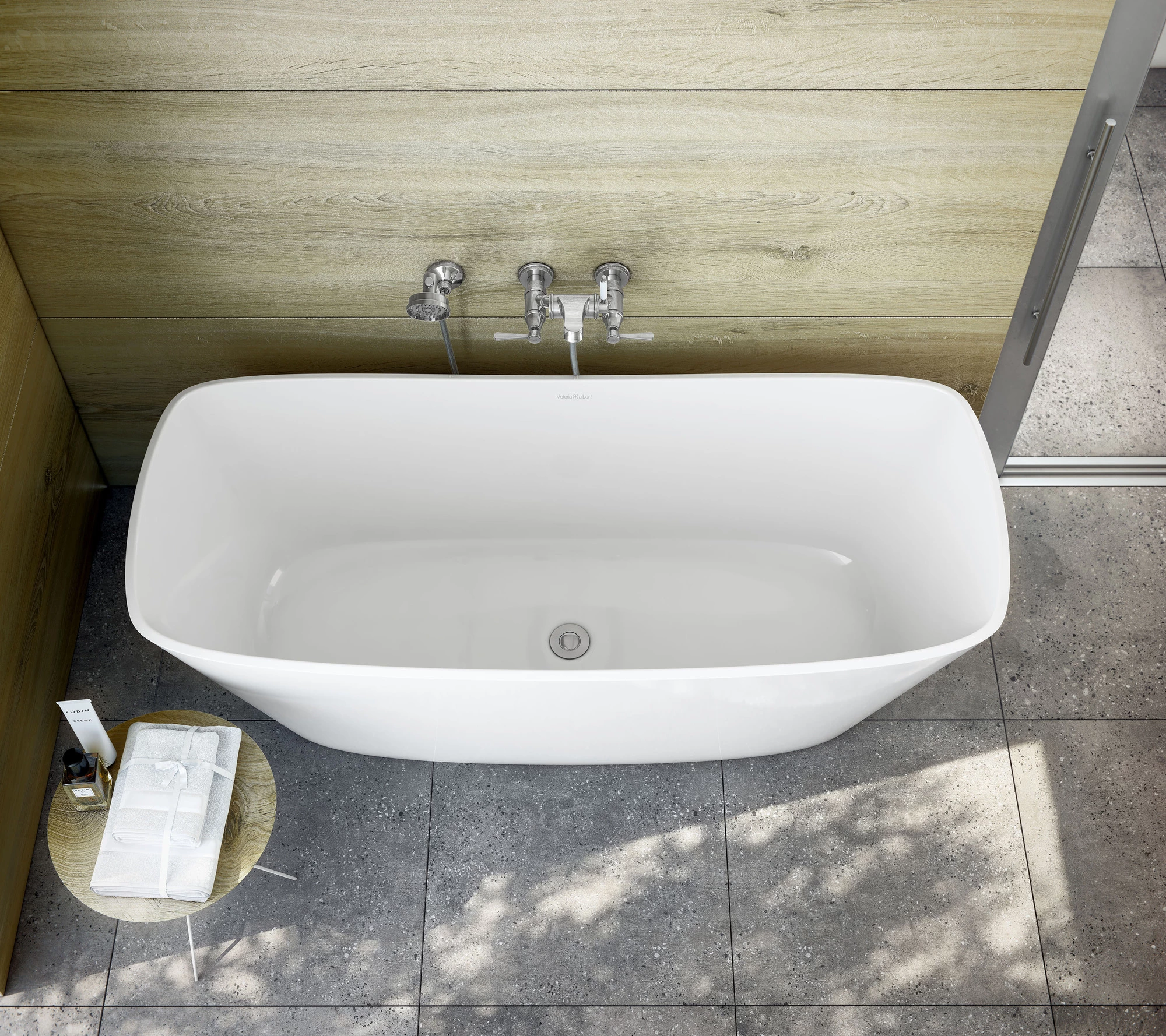 Bathtub Victoria+Albert Trivento