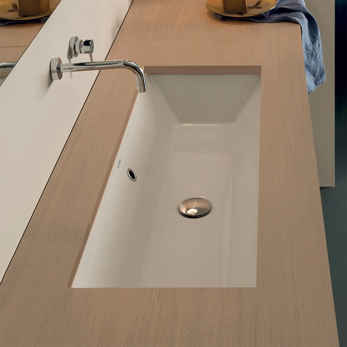 Umywalka Globo FO090BI